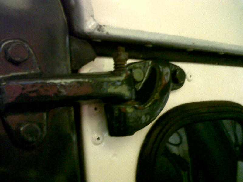 Series 3 rear door hinge